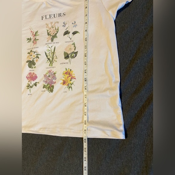 Flowers T Shirt - Picture 4 of 5